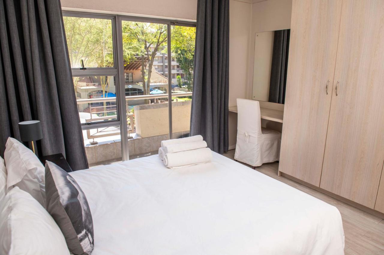 Grayston Exec Apartments Johannesburg Ngoại thất bức ảnh
