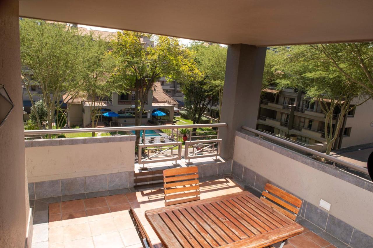 Grayston Exec Apartments Johannesburg Ngoại thất bức ảnh