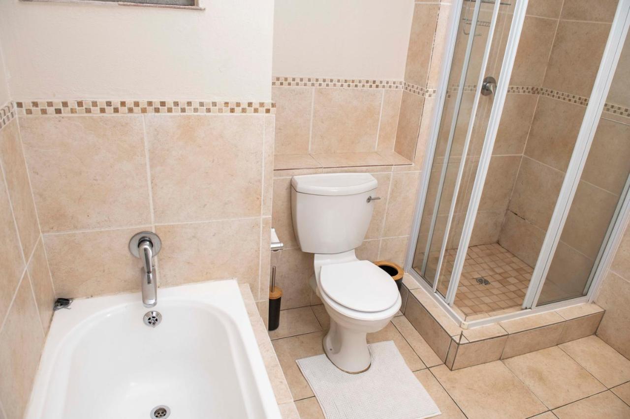 Grayston Exec Apartments Johannesburg Ngoại thất bức ảnh